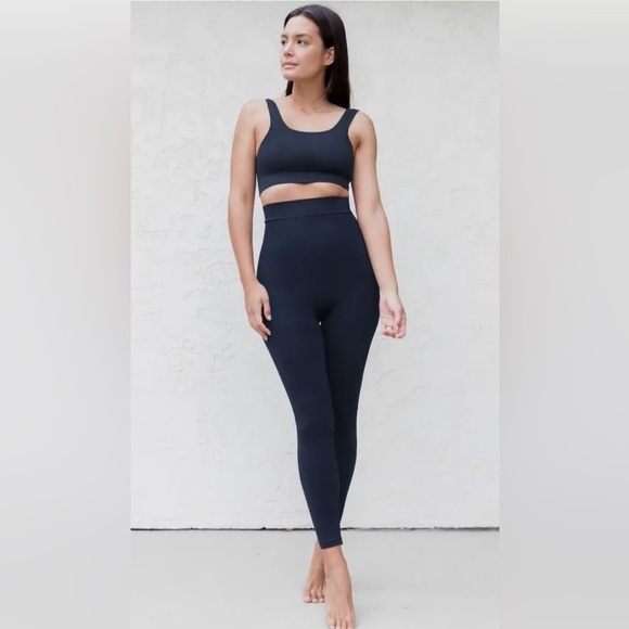 NWT BLANQI Maternity Belly Support High Rise Leggings in Navy Size Medium - Picture 1 of 7